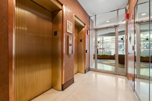 apt-22d-6301 Sheridan Rd, Chicago, IL, 60660-1769 | Card Image