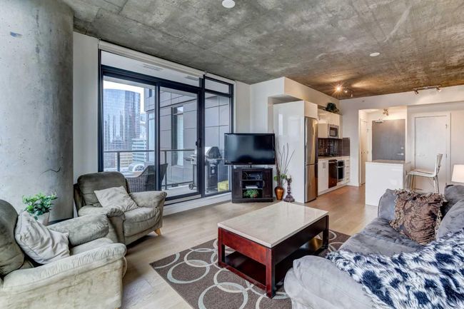 1403 - 1010 6 St Sw, Condo with 1 bedrooms, 1 bathrooms and 1 parking in Calgary AB | Image 5