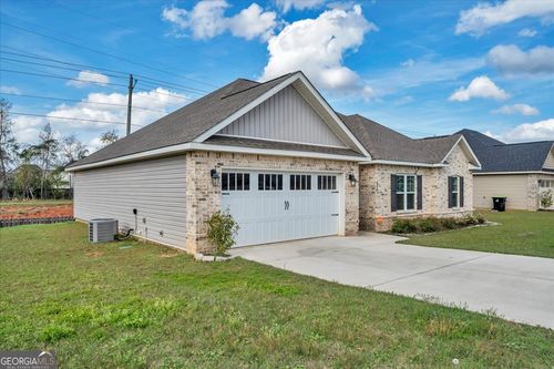 629 Broderick Cir, Warner Robins, GA, 31088-2446 | Card Image