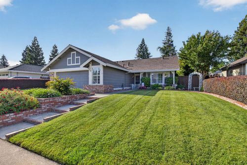 1712 Chilton Dr, Roseville, CA, 95747-7835 | Card Image