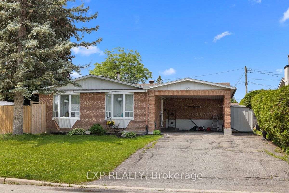 Residential in Orleans - Cumberland and Area 3