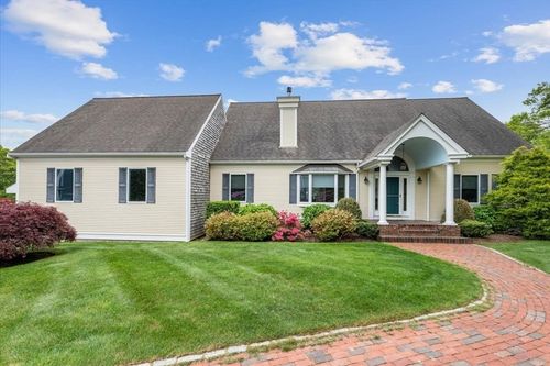 89 Standish Rd, Sagamore Beach, MA, 02562-2641 | Card Image