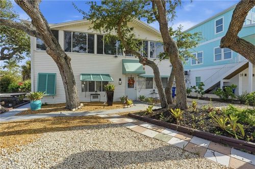 5474 Oak Ridge Ave, FORT MYERS BEACH, FL, 33931-4146 | Card Image