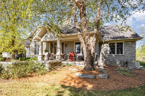 9733 Blue Heron, Eaton Rapids, MI, 48827-8519 | Card Image