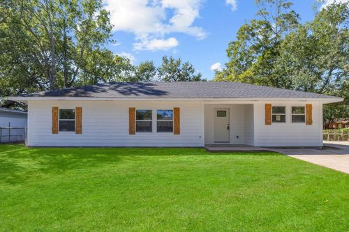 2 Circle G, Orange, TX, 77632 | Card Image