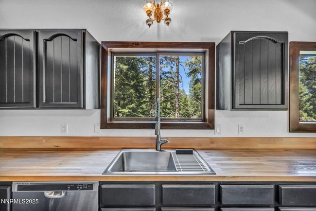 638 N Martin Dr, House other with 7 bedrooms, 6 bathrooms and 5 parking in Zephyr Cove NV | Image 23