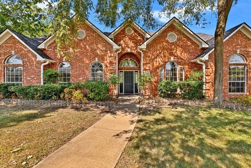 2210 Meadows Ln, Sherman, TX, 75092-3032 | Card Image
