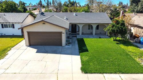 2140 Rochelle Avenue, Turlock, CA, 95382 | Card Image