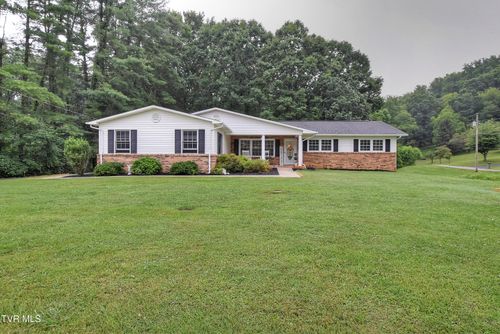 195 Fitzsimmons Hill Rd, Elizabethton, TN, 37643-5266 | Card Image