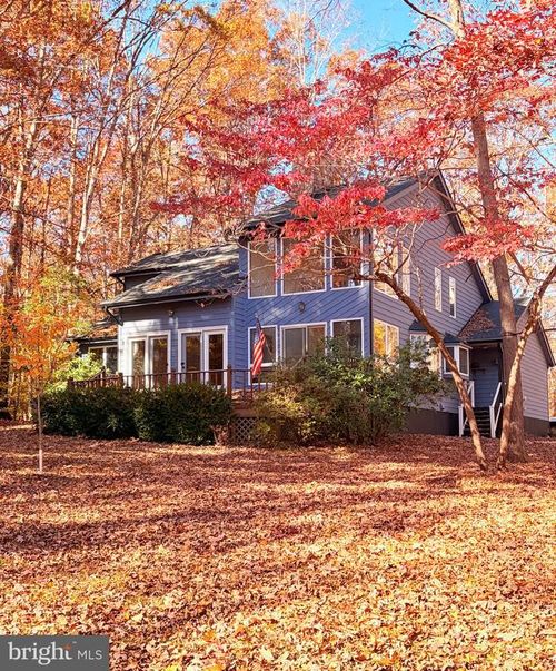 9701 Flint Hill Ct, Fredericksburg, VA, 22407-1929 | Card Image