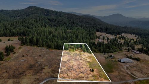 5080 Sandifur Way, Deer Park, WA, 99006-7013 | Card Image