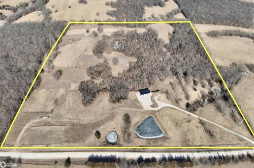 20000 295th St, Davis City, IA, 50065-4216 | Card Image