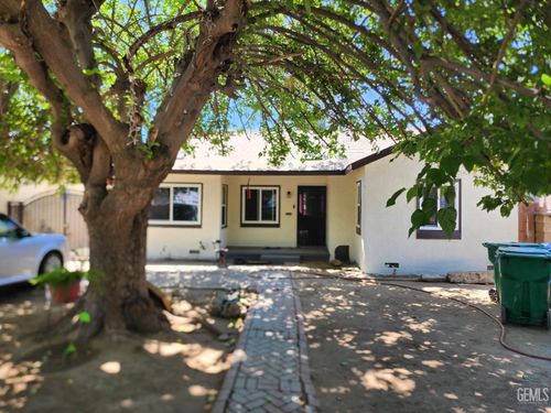 2107 Oregon Street, Bakersfield, CA, 93305 | Card Image