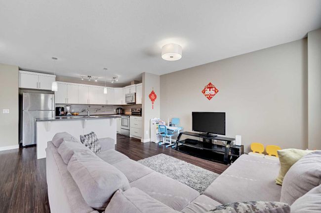 408 Skyview Ranch Grove Ne, Home with 2 bedrooms, 2 bathrooms and 2 parking in Calgary AB | Image 10