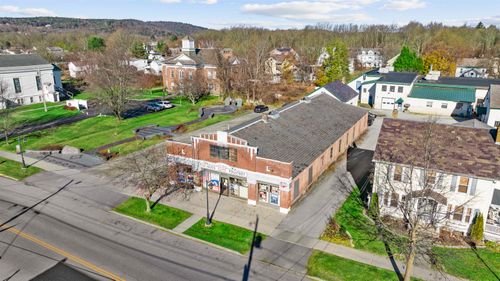 56 Main St, Poultney, VT, 05764-1136 | Card Image