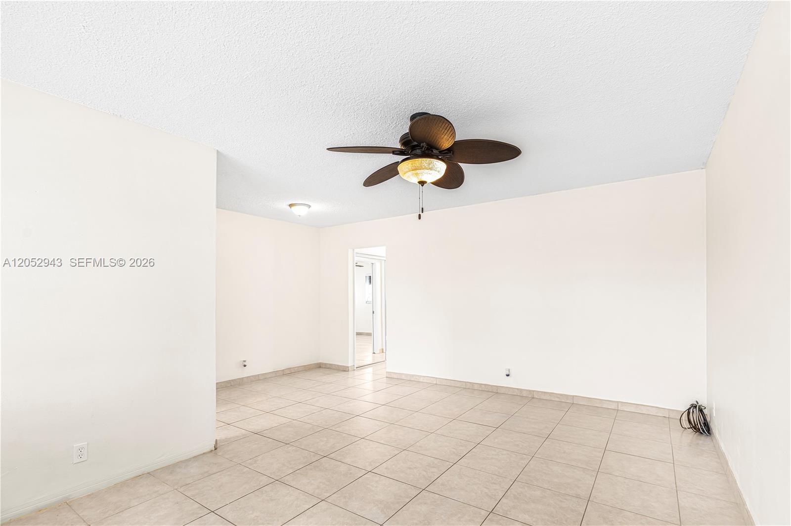 Residential Lease in Hallandale Beach 4