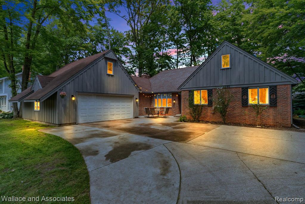 Guilford Ln, Fort Gratiot, MI 48059