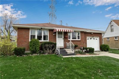 88 Hillside Avenue, House other with 3 bedrooms, 1 bathrooms and null parking in Cheektowaga NY | Image 2