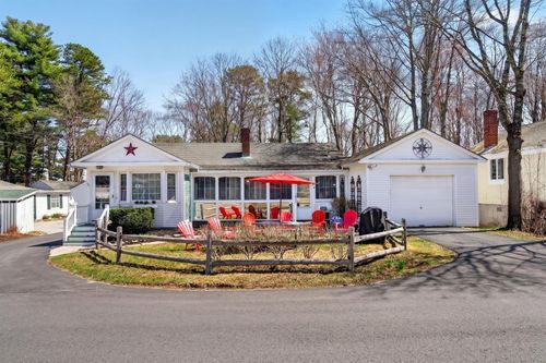 9-488 Main Street, Ogunquit, ME, 03907 | Card Image