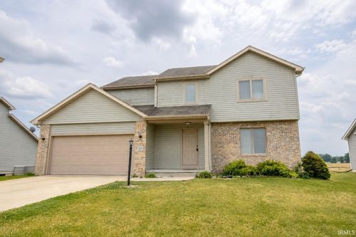205 Norway Spruce Ln, Walkerton, IN, 46574-9077 | Card Image