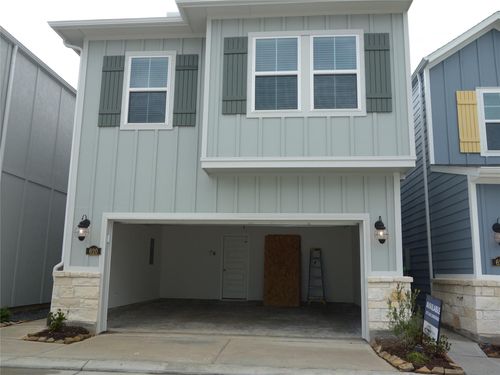 620 Sand Dollar Dr, Kemah, TX, 77565-4100 | Card Image