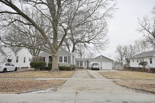 3236 S 5th St, Springfield, IL, 62703-4722 | Card Image
