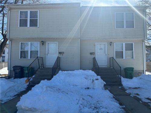 36 Bleachery Ct, Warwick, RI, 02886-1202 | Card Image