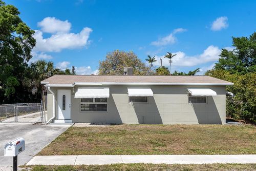 991 Sw 31st St, Fort Lauderdale, FL, 33315-2925 | Card Image