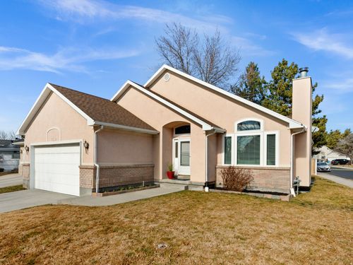 1369 E Europa Dr, Millcreek, UT, 84106-4400 | Card Image