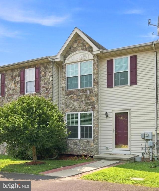 Residential in COLLEGEVILLE 3