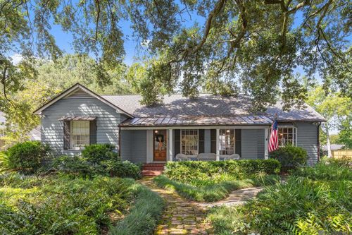 3808 Hyacinth Ave, Baton Rouge, LA, 70808-2936 | Card Image