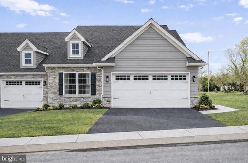 106 Hillard Fld, LANCASTER, PA, 17603-5679 | Card Image