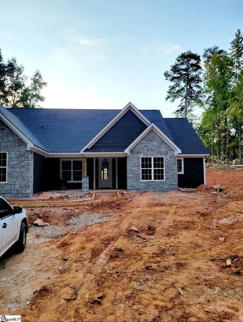 315 Lakefront Dr, Anderson, SC, 29626-6504 | Card Image