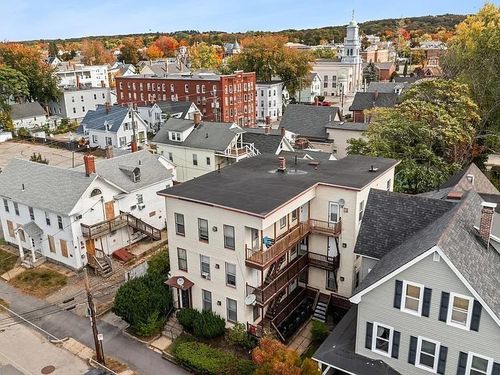 3-489 Pine St, Manchester, NH, 03104-6043 | Card Image