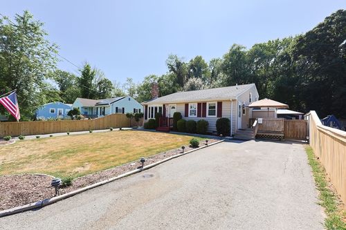 45 Harold St, Brockton, MA, 02302-3439 | Card Image