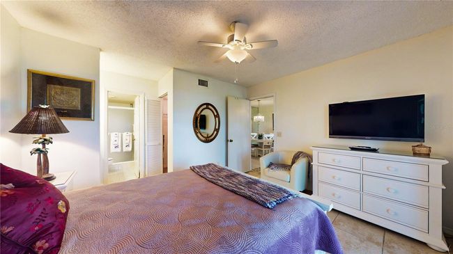 Master Bedroom | Image 27