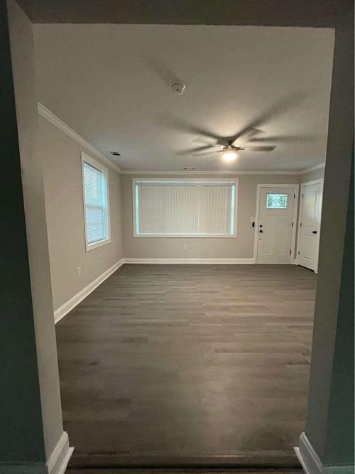 front-side-a-2143 Shrimp St, Charleston, SC, 29412-8518 | Card Image