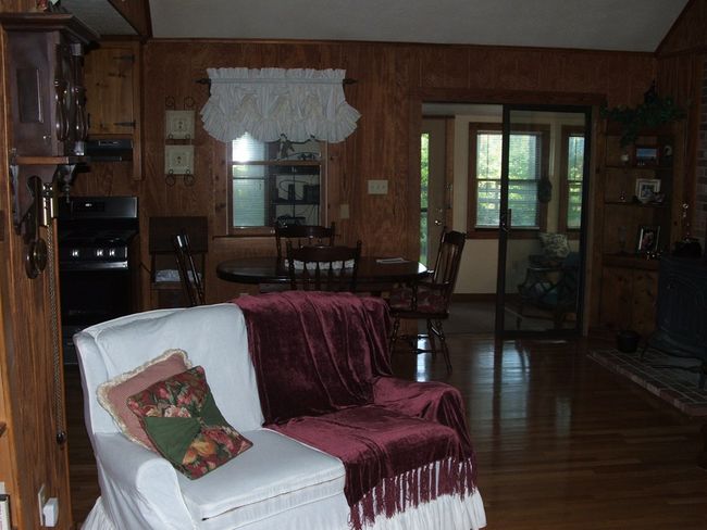 3859 Saxkey Rd, Home with 3 bedrooms, 1 bathrooms and null parking in Saxe VA | Image 24