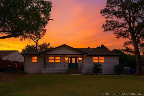5431 E 39th St, Tulsa, OK, 74135-5545 | Card Image