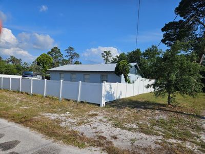 12832 Mountain Road, House other with 3 bedrooms, 2 bathrooms and null parking in New Port Richey FL | Image 2