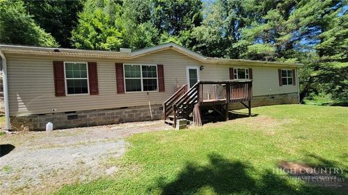 737 Lower Crab Orchard Rd, Banner Elk, NC, 28604-7958 | Card Image