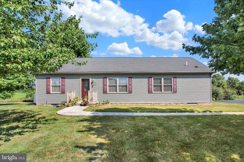 1017 Railroad Ln, ORRTANNA, PA, 17353-9323 | Card Image