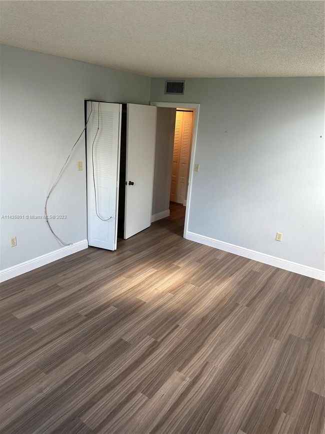 3304 - 1820 Sw 81st Ave, Condo with 2 bedrooms, 2 bathrooms and null parking in North Lauderdale FL | Image 11