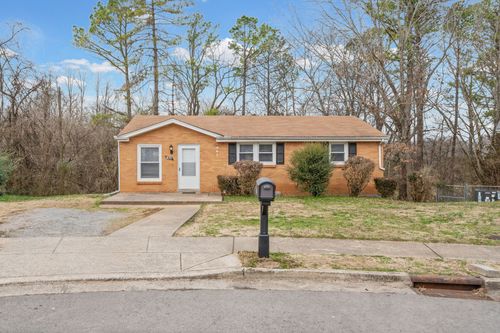 671 Shelton Ct, Clarksville, TN, 37040-3759 | Card Image