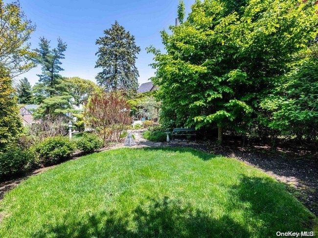 66 Andrew Rd, House other with 4 bedrooms, 4 bathrooms and null parking in Manhasset NY | Image 26