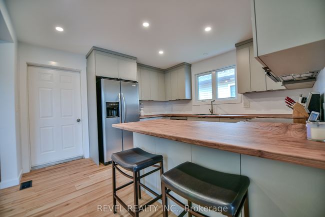 222 Laurentian Cres, House other with 5 bedrooms, 2 bathrooms and 3 parking in Timmins ON | Image 12