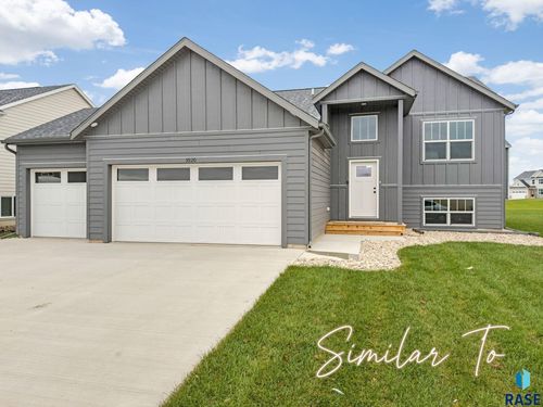 1019 Estate St Street, Harrisburg, SD, 57032 | Card Image