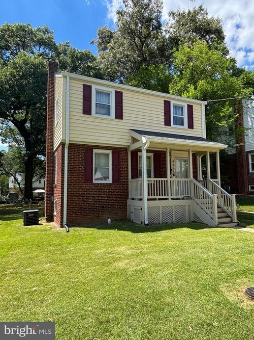 9718 51st Ave, COLLEGE PARK, MD, 20740-1517 | Card Image