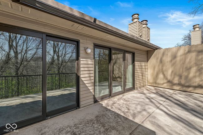 8433 Quail Hollow Rd, Condo with 3 bedrooms, 3 bathrooms and null parking in Indianapolis IN | Image 27