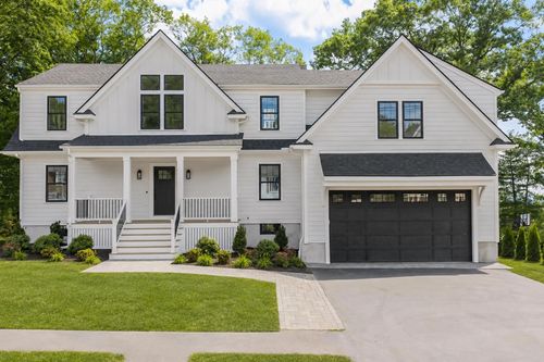 196 Doty St, Waltham, MA, 02452-7833 | Card Image